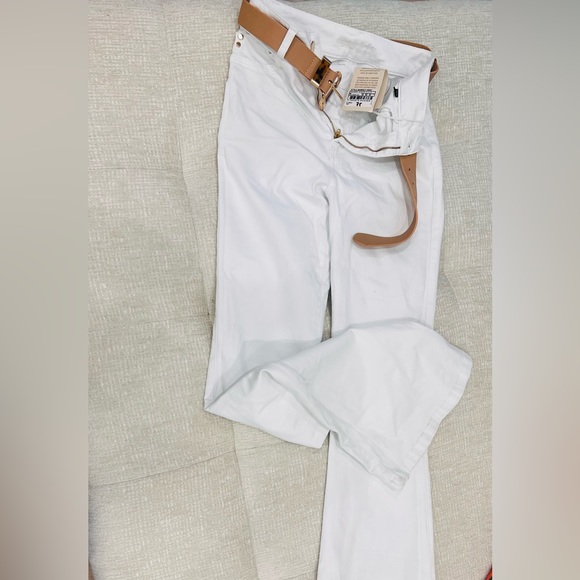 Studio F - Picture 3 of 4